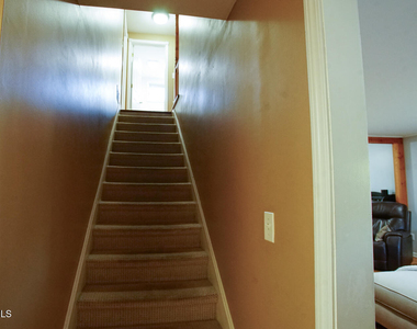 48 Smith Bridge Road - Photo Thumbnail 12