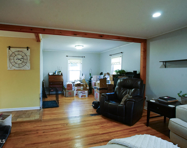 48 Smith Bridge Road - Photo Thumbnail 9