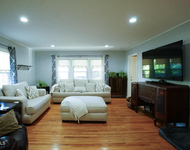 48 Smith Bridge Road - Photo Thumbnail 8