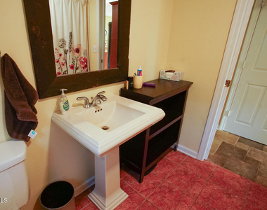 48 Smith Bridge Road - Photo Thumbnail 20