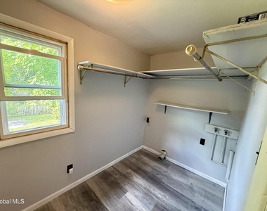 741 Hudson Avenue - Photo Thumbnail 17