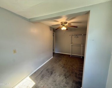 741 Hudson Avenue - Photo Thumbnail 13