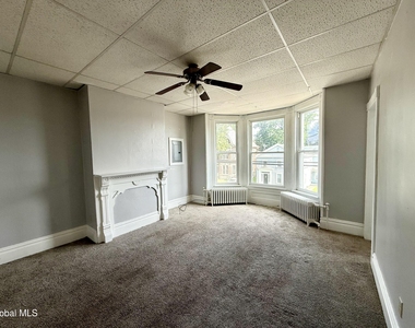 741 Hudson Avenue - Photo Thumbnail 3