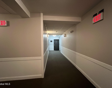 733 Broadway - Photo Thumbnail 19