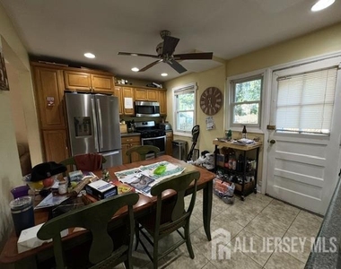 759 W Scott Avenue - Photo Thumbnail 9