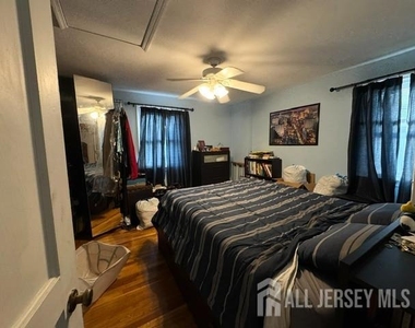 759 W Scott Avenue - Photo Thumbnail 2