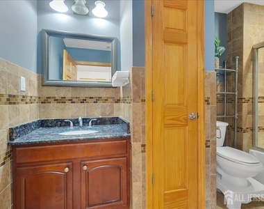 95 E Calvert Avenue - Photo Thumbnail 24