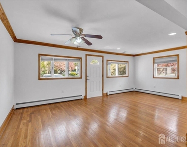 95 E Calvert Avenue - Photo Thumbnail 21