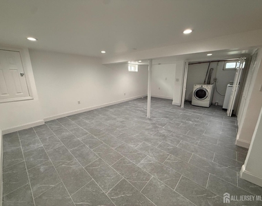 95 E Calvert Avenue - Photo Thumbnail 32