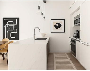 505 W 43rd Street - Photo Thumbnail 9
