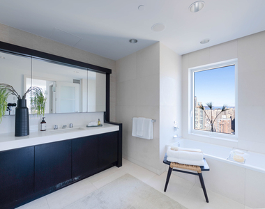 555 W 59th Street - Photo Thumbnail 12