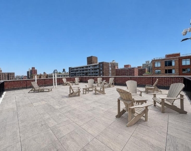 200 W 90th Street - Photo Thumbnail 14