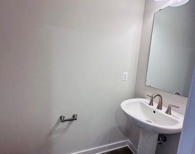 61 Zander Road - Photo Thumbnail 4