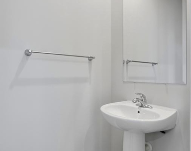241 Monteith Drive - Photo Thumbnail 13