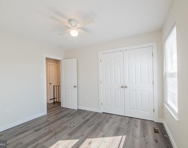527 Gray Avenue - Photo Thumbnail 28