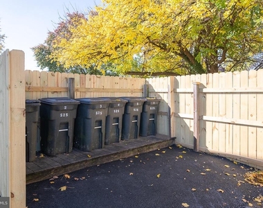 527 Gray Avenue - Photo Thumbnail 35