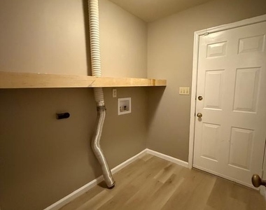 222 Bosun Cove - Photo Thumbnail 13