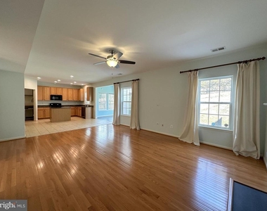 13758 Restina Road - Photo Thumbnail 8