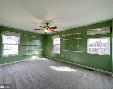 13758 Restina Road - Photo Thumbnail 32