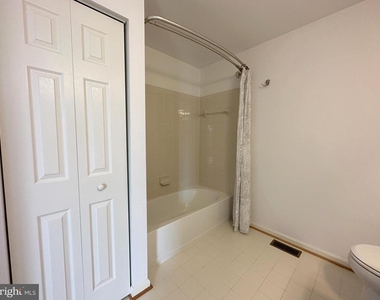 13758 Restina Road - Photo Thumbnail 28