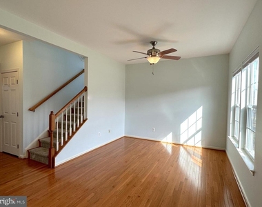 13758 Restina Road - Photo Thumbnail 3