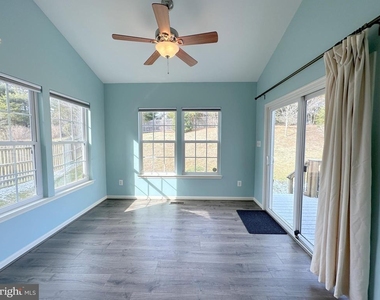 13758 Restina Road - Photo Thumbnail 16