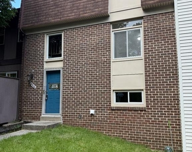 2916 Cantania Place - Photo Thumbnail 13