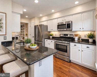 11527 Bertram - Photo Thumbnail 27