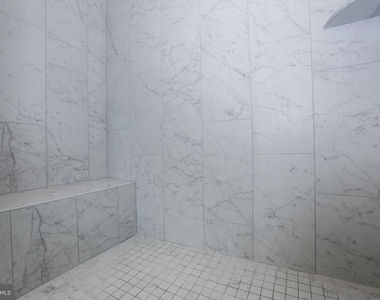 6722 Upland Manor Drive - Photo Thumbnail 19