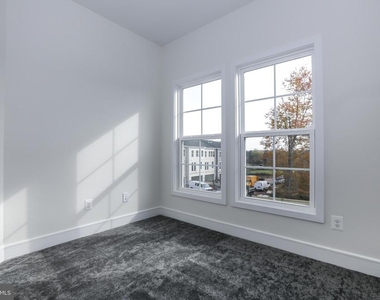 6722 Upland Manor Drive - Photo Thumbnail 28