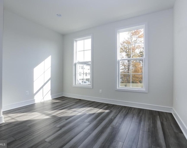 6722 Upland Manor Drive - Photo Thumbnail 15