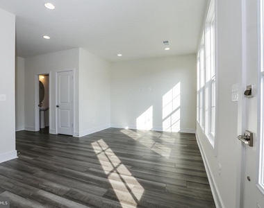6722 Upland Manor Drive - Photo Thumbnail 33