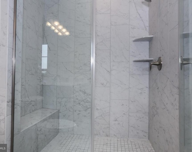 6722 Upland Manor Drive - Photo Thumbnail 20