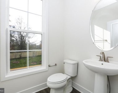6722 Upland Manor Drive - Photo Thumbnail 16