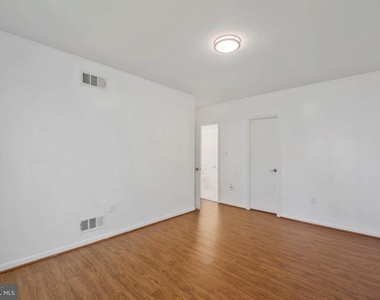 12883 Cara Drive - Photo Thumbnail 28
