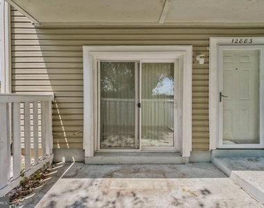 12883 Cara Drive - Photo Thumbnail 4