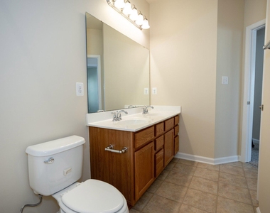 7408 Brunson Circle - Photo Thumbnail 43