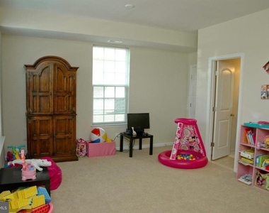 22698 Parkland Farms Terrace - Photo Thumbnail 1
