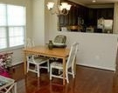 22698 Parkland Farms Terrace - Photo Thumbnail 21