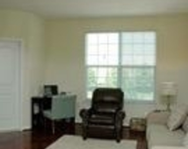 22698 Parkland Farms Terrace - Photo Thumbnail 19