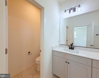 43800 Mystic Maroon Terrace - Photo Thumbnail 21