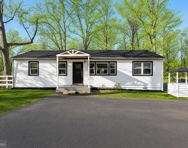 45432 Mallard Street - Photo Thumbnail 1