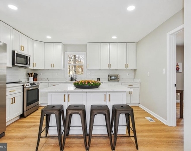 45432 Mallard Street - Photo Thumbnail 4