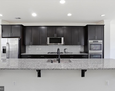 43450 Sweet Brandy Terrace - Photo Thumbnail 10