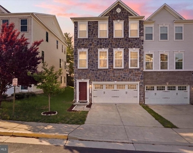 43450 Sweet Brandy Terrace - Photo Thumbnail 4