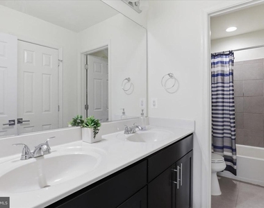 43450 Sweet Brandy Terrace - Photo Thumbnail 32