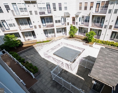 2664 Manhattan Place - Photo Thumbnail 29