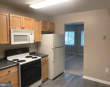 11723 Karbon Hill Court - Photo Thumbnail 27