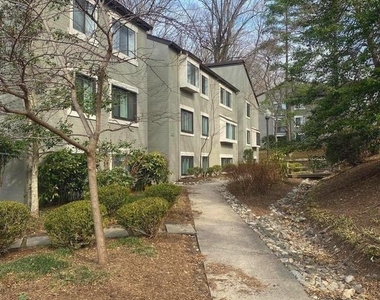 11723 Karbon Hill Court - Photo Thumbnail 4