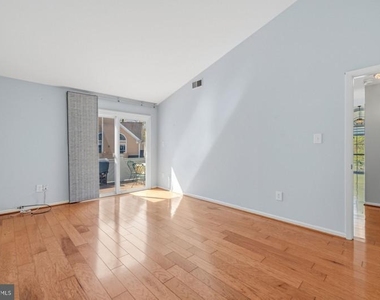 1473 Church Hill Place - Photo Thumbnail 20